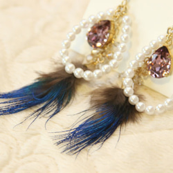 SWAROVSKI & feather pierce 3枚目の画像