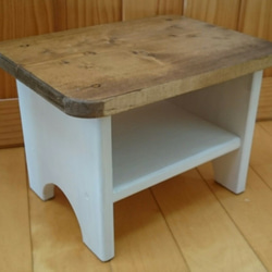 木製ステップ ミニテーブル 子ども用スツール 無垢材 ツートーンカラー 2枚目の画像