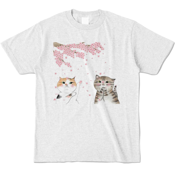 猫と桜のＴシャツ 1枚目の画像