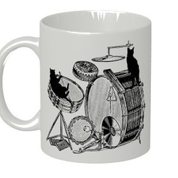 ドラムと黒猫のマグカップ【楽器ねこシリーズ】 2枚目の画像