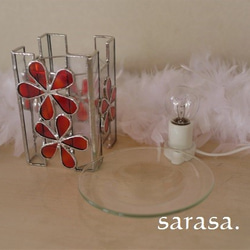 赤いお花のステンドグラスのアロマランプ♪ 4枚目の画像