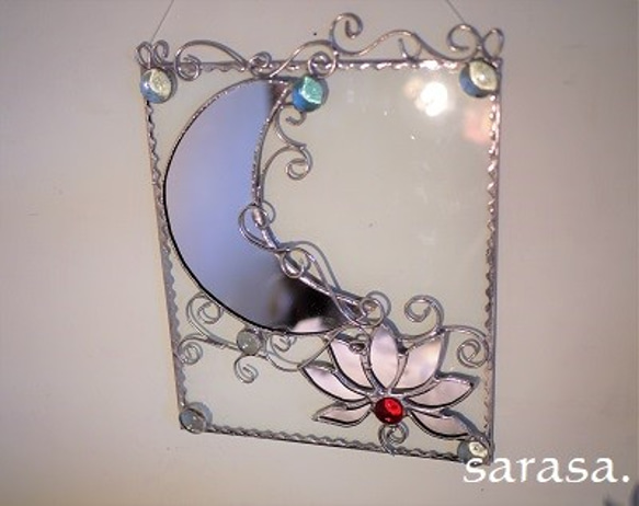 蓮と月の鏡オブジェ♪　*ステンドグラス* 4枚目の画像