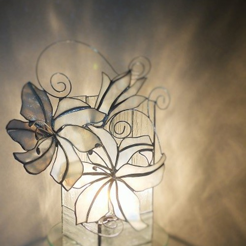 ユリのオブジェ