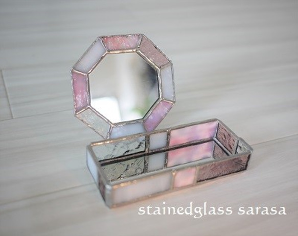 ✴︎:.｡　ピンクセット♪　　　mini八角形の卓上鏡と小箱　　 1枚目の画像