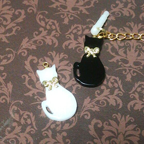 再販3 iPhone用 イヤフォンジャック&充電口アクセサリー(猫