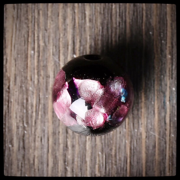 新入荷「2個セット 桜色」 12mm ホタルガラス  硝子ビーズ 3枚目の画像