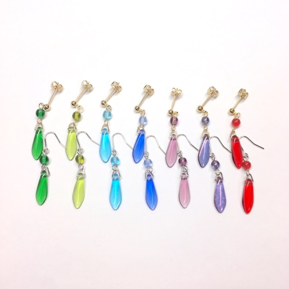 定形郵便：７色から選べるラウンドとダガービーズのピアス　／　スタッド　フック　ガラス　チェコ 3枚目の画像