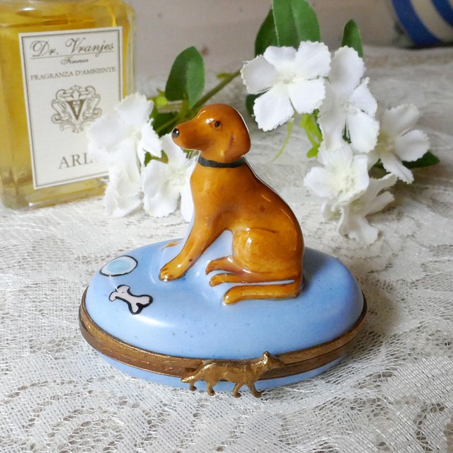 ネコ - リモージュボックス専門店 Limoges Petit Lapin deux