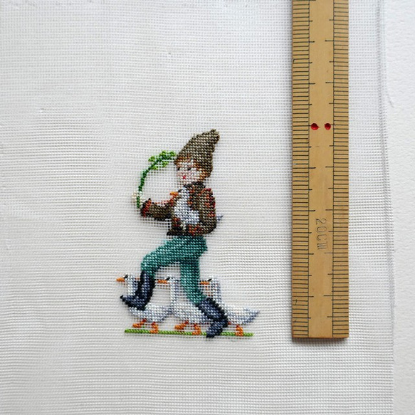 プチポアン　刺繍シート　男の子とアヒル 2枚目の画像