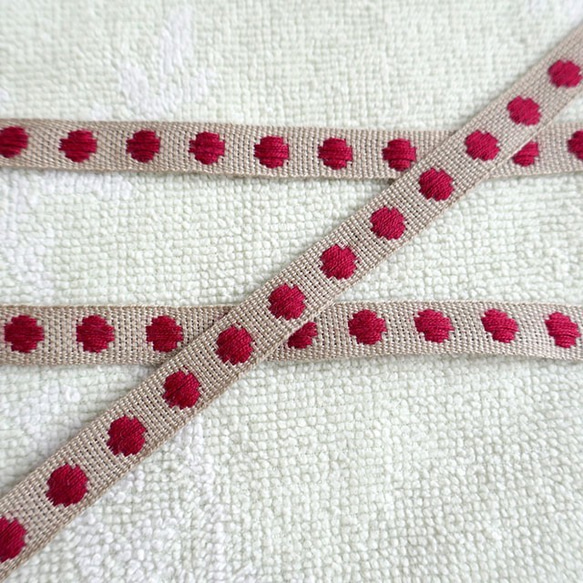 ヴィンテージ　刺繍テープ　水玉red 2枚目の画像