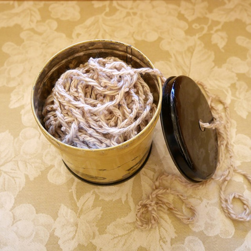 ヴィンテージティン缶・毛糸ホルダー その他雑貨 Collection