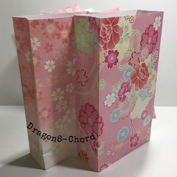 艶やか！鮮やか！桜満開！？ つるつる桜の縦長ギフト袋さん♫  ２０枚組です！～紙袋・ラッピング袋～ 1枚目の画像