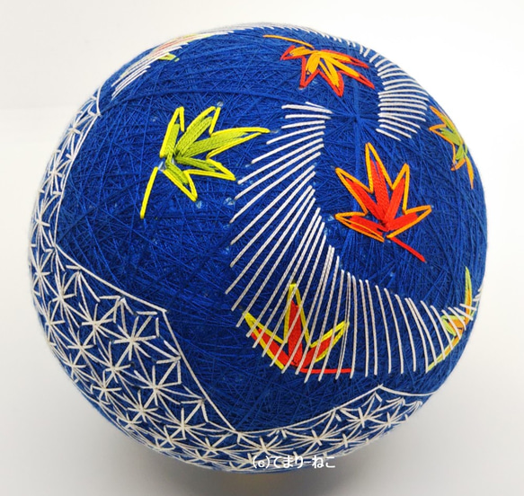 絹てまり「舞いもみじ」青地 12cm 手まり 手毬 手鞠 