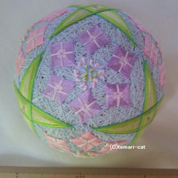 Temari“繡球花”8朵淺藍色地面Momo紫色手持手工製作的手球 第3張的照片