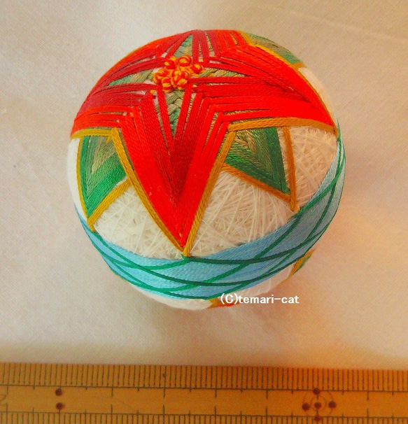 絲綢手鞠“一品紅”白底淺藍色腰帶 5cm Temari Temari Temari 第2張的照片