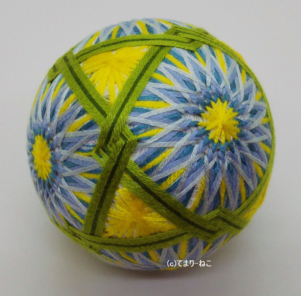 てまり「六菊と三菱」水色花、緑三菱 手まり 手毬 手鞠 その他置物