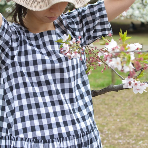 未使用】ネネット 刺繍 ワンピース 綿 ギンガムチェック 半袖