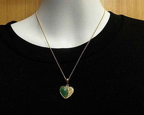 天然石 翡翠ネックレス (ペンダント) 200720357 ネックレス