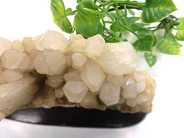 天然石 マダガスカル産 水晶クラスター 台座付　　　 200720592 天然石 マダガスカル産 水晶クラスター 台座付 200720592 天然石