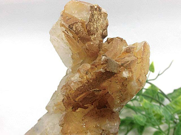 天然石 マダガスカル産 カテドラル水晶原石(台座付) 　　200720599 5枚目の画像