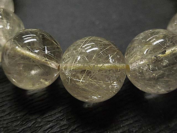 天然石 金針ルチルクォーツ13.0～13.5mm玉ブレスレット 内周19.3cm　　　211221254 7枚目の画像