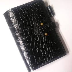クロコダイル型押し ブラック牛本革 B6判手帳.ノートカバー 手帳