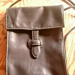 【dünn】～デュンショルダーバッグ～ 薄い黒革鞄 2枚目の画像