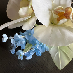 胡蝶蘭のコサージュ(黄色)　クリアケース付き 4枚目の画像