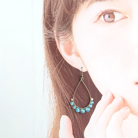 シーブルーカルセドニー【Sea Blue Chalcedony】 ドロップフープピアス 4枚目の画像