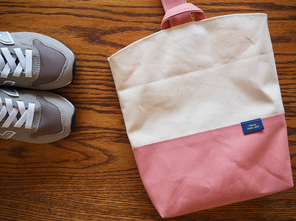 シンプルでながく使える帆布のシューズバッグ( pink ) 4枚目の画像