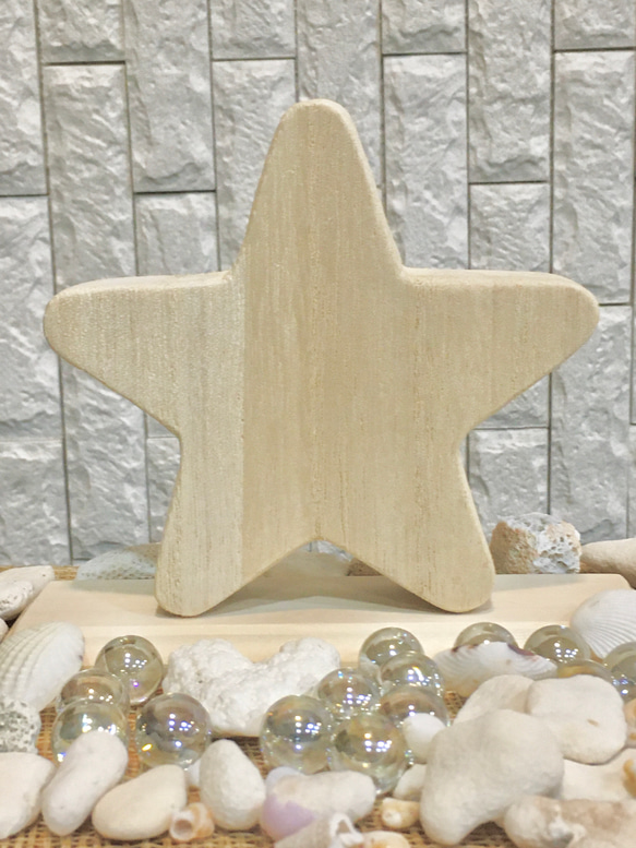 星のアロマディフューザー　桐の木製…精油付き 2枚目の画像