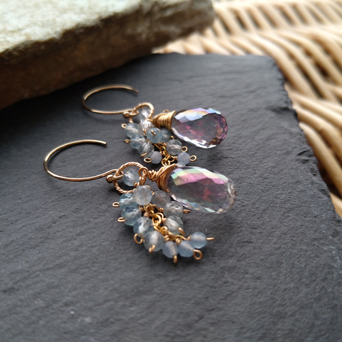 14kgf ブルーグレー レインボーミスティッククォーツ ピアス