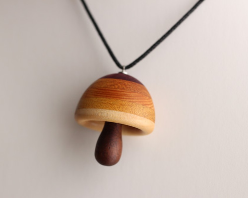 キノコのペンダント ネックレス・ペンダント wood work toto 通販