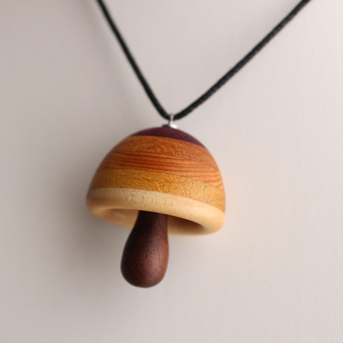 キノコのペンダント ネックレス・ペンダント wood work toto 通販