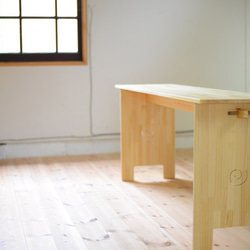 組み立て木のテーブル 1枚目の画像