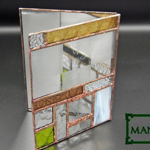 ステンドグラスのブック型ミラー その他インテリア雑貨 manomano 通販