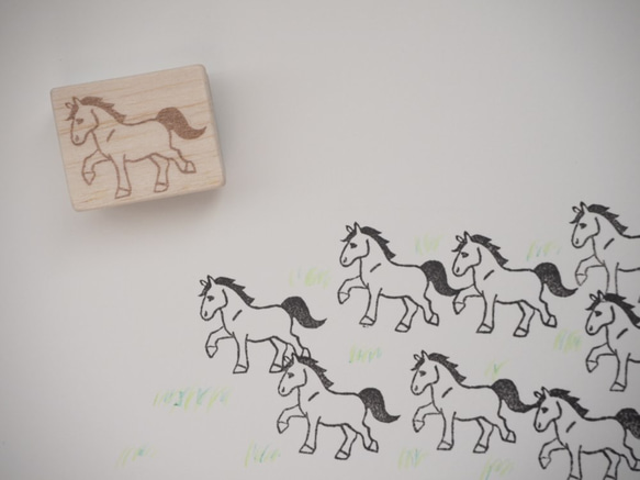 受注製作】駆ける馬の消しゴムはんこ はんこ・スタンプ