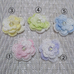 パステルカラーお花のヘアクリップ  手編み  ２個セット  送料無料 2枚目の画像