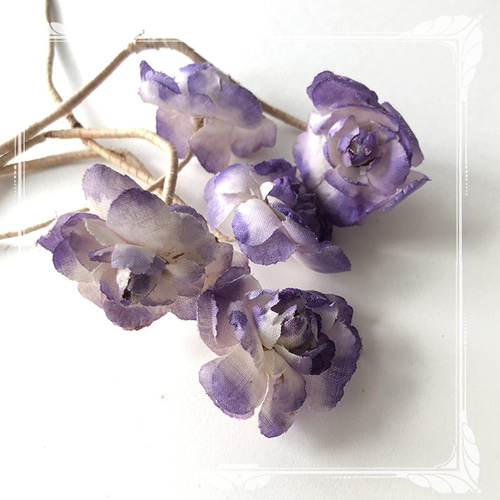 ビンテージ 布花 紫と白のグラデーション アートフラワー chez