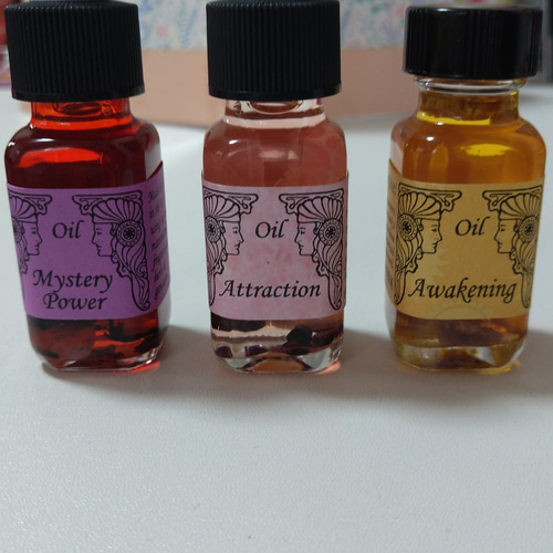 アンシェントメモリーオイル　７本 アンシェントメモリーオイル 7色セット！《各0.5ml×7本