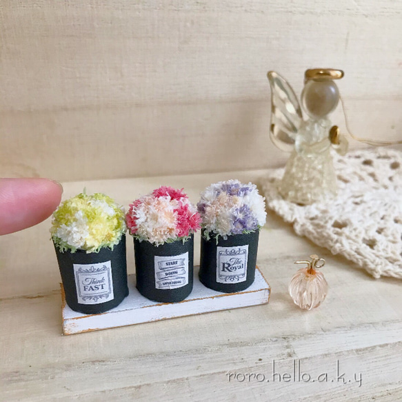 ミニチュア【フラワーポットとミニ霧吹き】 ドライフラワー rorohello