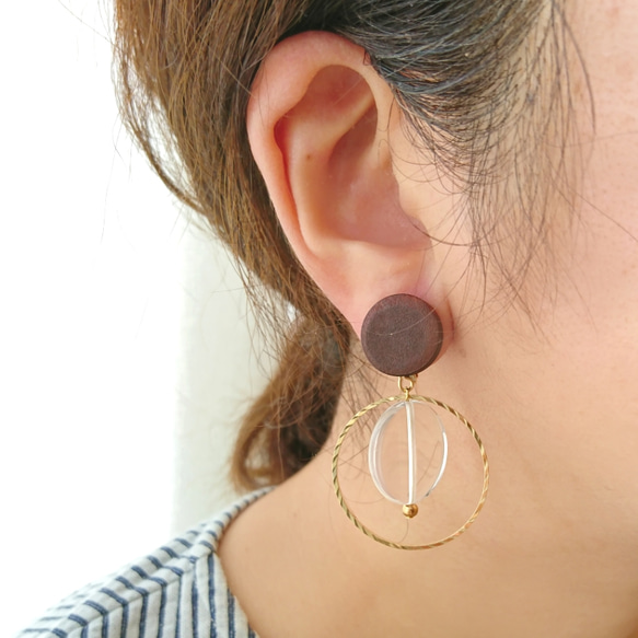 wood & gold Hoop イヤリング／ピアス 5枚目の画像