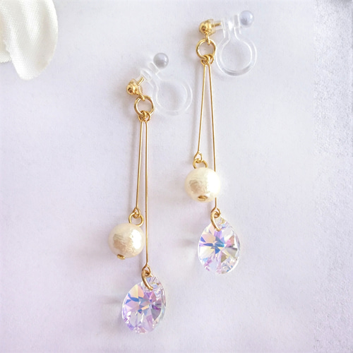 kawaii♡リトルウッズ蕾 雫レジン 薔薇 スワロ ピアス/イヤリング✩.*˚ 大人♡薔薇ビジューとリトルウッズの雫レジン ピアス/イヤリング