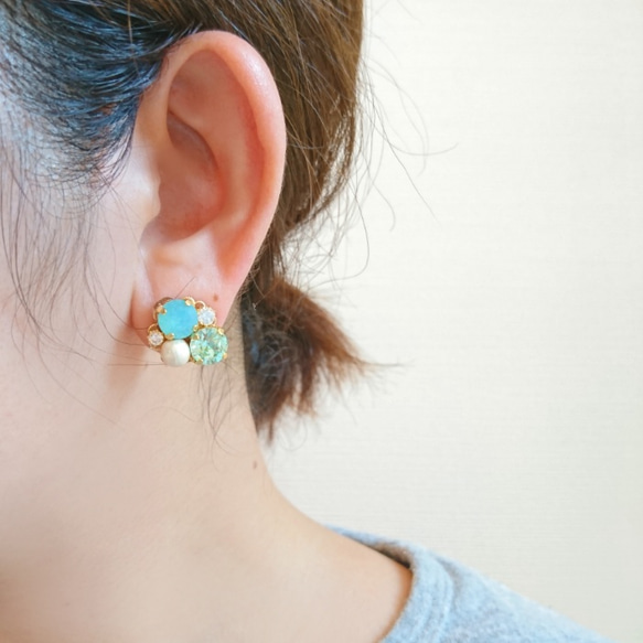 綠色寶石耳環（穿孔耳環） 第4張的照片