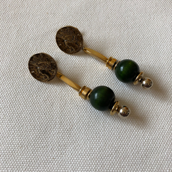 vintage European parts earring 2枚目の画像