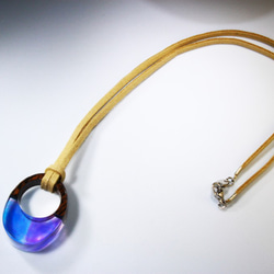 【限定作品　送料無料】Fusion・Ring Pendant / ウッドレジンジュエリー 2枚目の画像