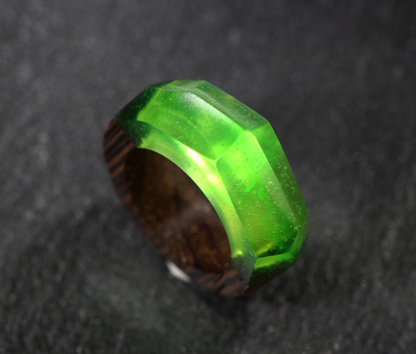 完売【限定作品　送料無料】Neon Ring/ウッドレジンリング 14号 5枚目の画像