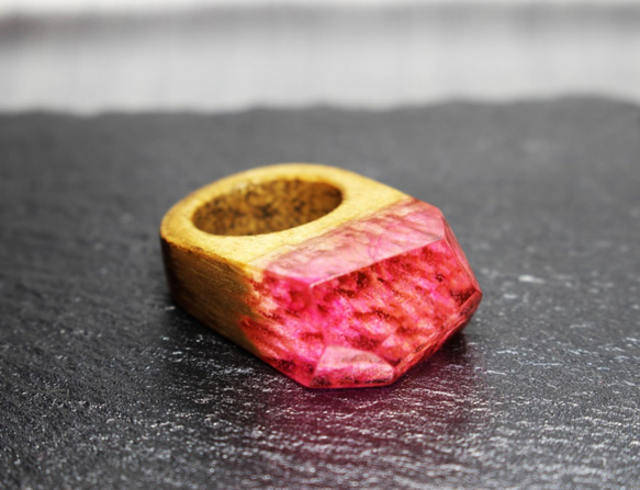 【 送料無料】Rose Mountain～Resin Wood Ring～ 4枚目の画像