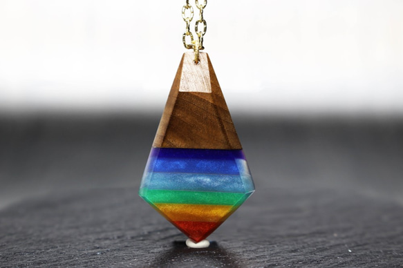 【送料無料】Rainbow Jewel/Pendant ～Resin  Wood Jewelry～ 1枚目の画像