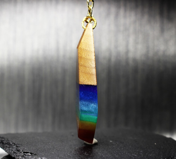 【送料無料】Rainbow Jewel/Pendant ～Resin  Wood Jewelry～ 2枚目の画像